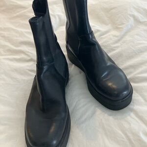 Vagabond Tara Black Leather Chelsea Platform Ankle Boots 39/9